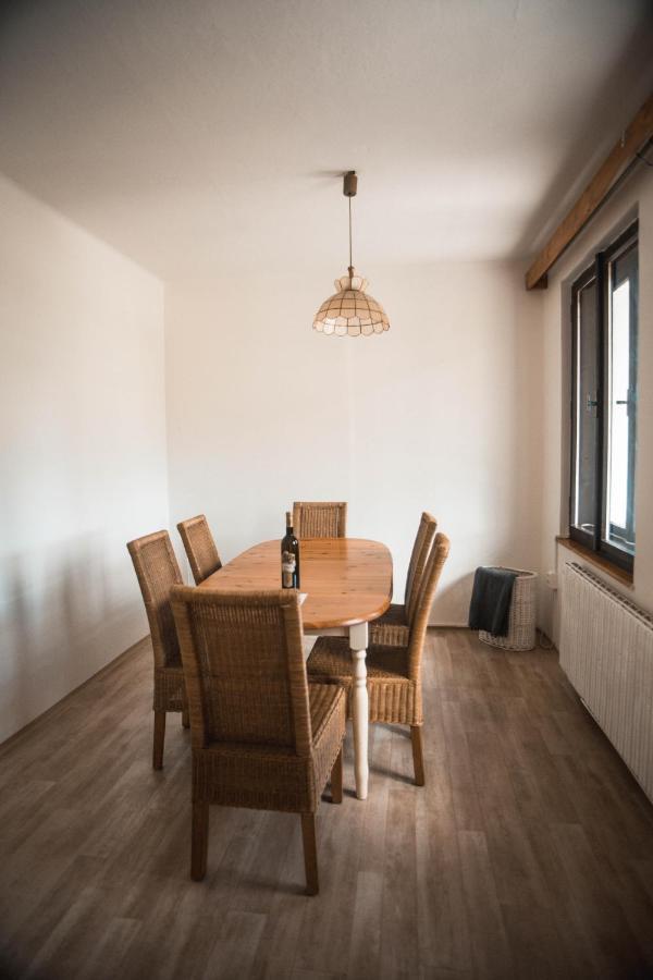 Apartmany Ve Mlejne Cachrov Экстерьер фото