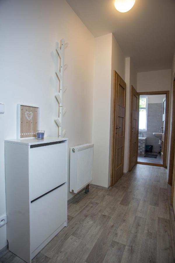 Apartmany Ve Mlejne Cachrov Экстерьер фото