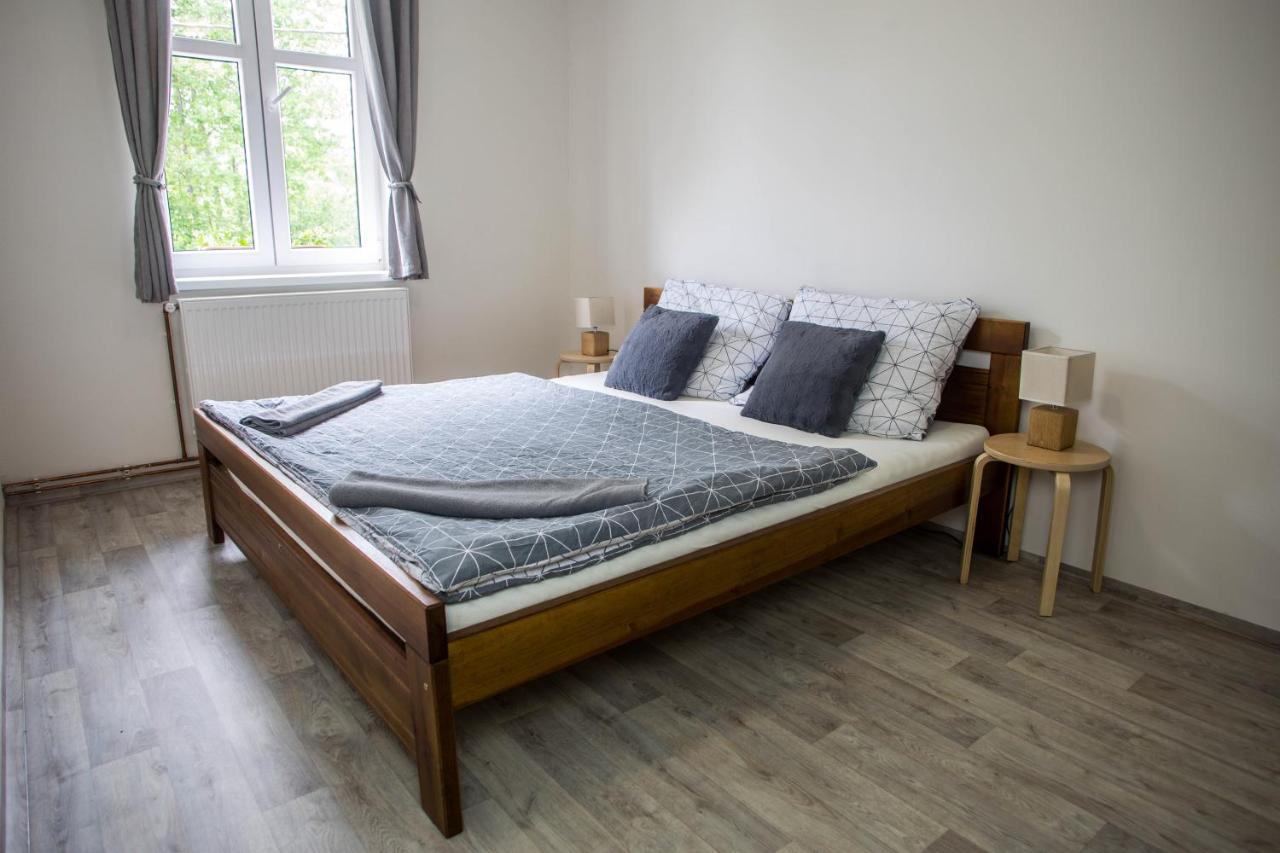 Apartmany Ve Mlejne Cachrov Экстерьер фото