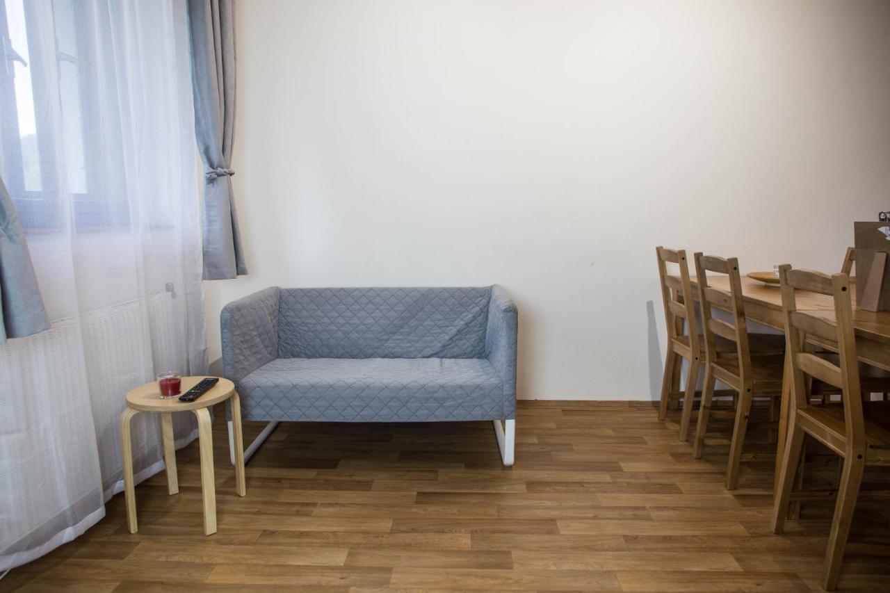 Apartmany Ve Mlejne Cachrov Экстерьер фото